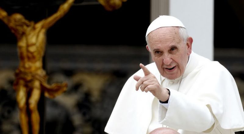 Imagem Papa Francisco critica hipocrisia dos religiosos que &quot;vivem como ricos&quot
