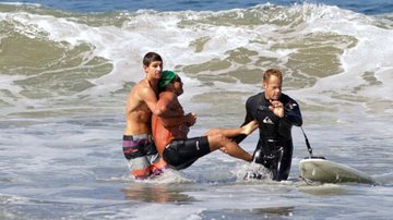 Imagem  Nadador que foi mordido por tubarão descreve o ataque: ‘aterrorizante’