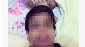Imagem Rapaz publica no Facebook foto tirada ao lado da tia morta