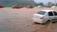 Imagem Internauta registra alagamento após chuva em Salvador