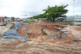 Imagem Embasa conclui instalação de estrutura de aço para sustentar adutora na BR-324