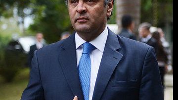 Imagem Secretário de Sérgio Cabral vai coordenar campanha de Aécio no Rio