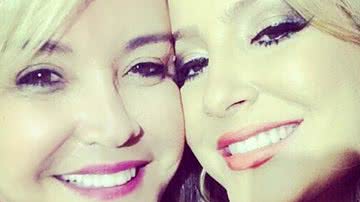 Imagem Claudia Leitte posta foto e semelhança com a mãe impressiona