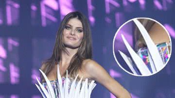 Imagem Tomara que caia: Isabelli Fontana deixa escapar parte do seio durante desfile 