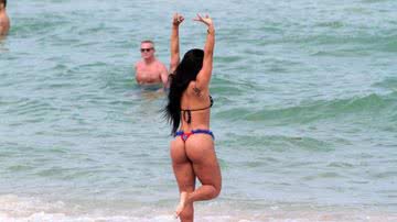 Imagem Ex-candidata a vereadora de Salvador vence concurso Miss Bumbum