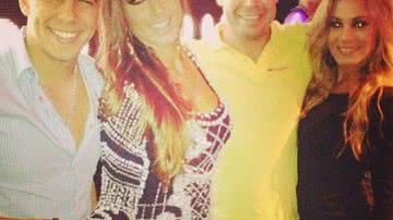 Imagem Nicole Bahls curte balada com Pipo Marques, filho de Bell Marques