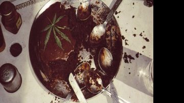 Imagem Bolo de chocolate com maconha deixa um homem em coma e 10 internados