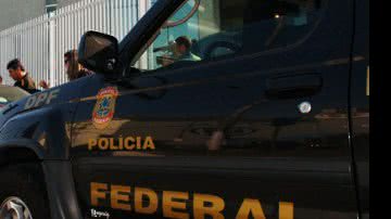 Imagem Quadrilha é presa pela PF ao tentar assaltar carro-forte na Av. Paralela