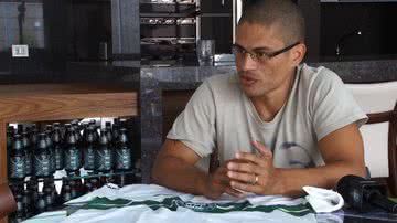 Imagem “Isso é desumano”, diz Alex, sobre jogos às 22h