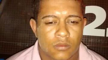 Imagem Assaltante é preso com a "boca na botija"  em Simões Filho
