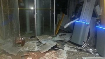 Imagem Bandidos explodem caixas eletrônicos em Terra Nova