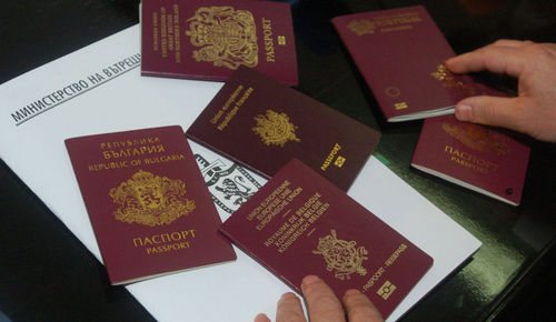 Imagem Seis sírios são presos tentando embarcar para a Espanha com passaporte falso