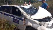 Imagem Flagrante: taxista capota diversas vezes na BA-001. Veja vídeo