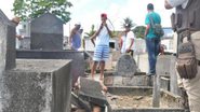 Imagem Jovem assassinado de forma brutal é encontrado dentro de cemitério em Eunápolis