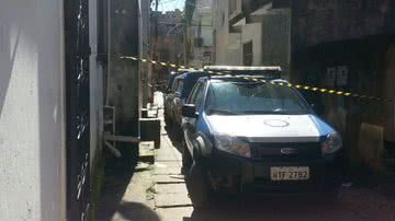 Imagem Triplo homicídio em Pernambués: três pessoas são assassinadas nesta manhã