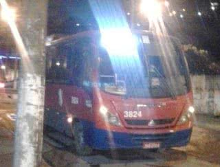 Imagem Ladrões roubam ladrão na Avenida ACM
