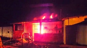 Imagem Garoto de 10 anos morre eletrocutado em cerca elétrica improvisada