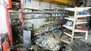 Imagem Bandido fica com corpo destroçado ao explodir caixa eletrônico em mercado