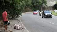 Imagem Embrulho parecia um corpo, mas era só um animal