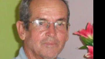Imagem  Homem de 71 anos é encontrado morto, enforcado em árvore