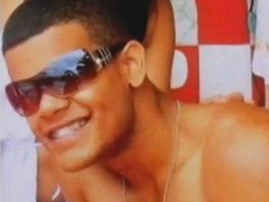 Imagem Corpo de jovem que caiu de jet ski no Rio Paraguaçu é encontrado