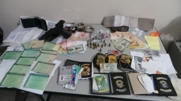 Imagem PM prende trio que se passava por policiais