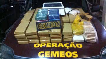 Imagem Polícia apreende mais de 80 Kg de drogas em depósito 