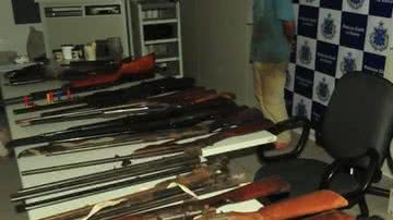 Imagem Polícia apreende 145 armas de criminosos em Conquista