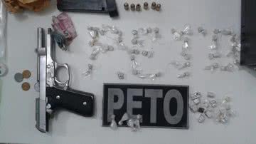 Imagem 9ª Cipm prende dupla com pistola e drogas em Pirajá
