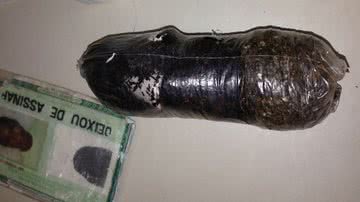 Imagem Pela quarta vez, mulher tenta entrar com droga na genitália em presídio