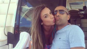 Imagem Nicole Bahls descobre traição e termina com Sheik: 'Para mim não dá'