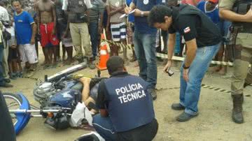 Imagem Moto taxista é assassinado durante discussão de trânsito em Feira de Santana