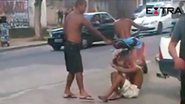 Imagem Vídeo mostra homem sendo executado em rua movimentada