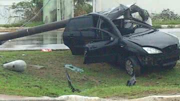 Imagem Policial morre em grave acidente na Estrada do Coco