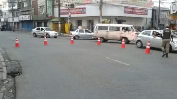 Imagem Moradores participam de festa junina ao “Deus dará” na Liberdade