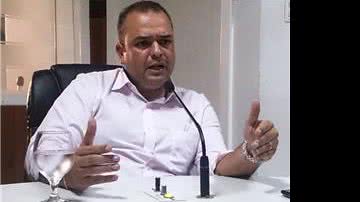 Imagem Vice-prefeito de São Sebastião do Passé tem carro e objetos roubados em reunião