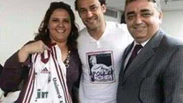 Imagem Foto de advogado da Lusa ao lado de Fred circula na web