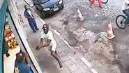 Imagem Assista: homem persegue e executa vítima nas ruas de Alagoinhas