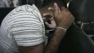 Imagem Homem é detido após se masturbar dentro de ônibus