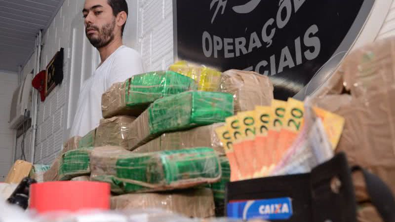 Imagem PM prende traficante que abasteceria São João