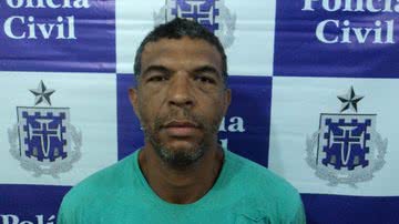 Imagem Deputado Isidório sobre irmão preso: "Lugar de vagabundo é na cadeia"