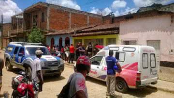 Imagem Esposa de vereador da cidade de Gandu morre após cair da escada