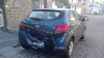 Imagem  Jequié: professora tem carro queimado por vândalos 