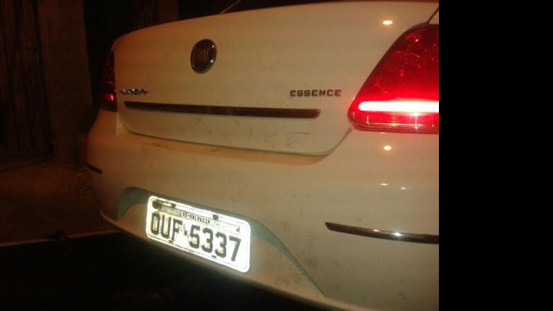 Imagem Polícia recupera carro roubado na San Martin, em Salvador