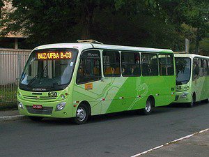 Imagem Ônibus exclusivo para alunos da UFBA é assaltado