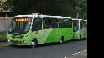 Imagem Ônibus exclusivo para alunos da UFBA é assaltado
