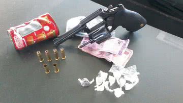 Imagem Polícia é recebida a tiros em Periperi e homicida é baleado