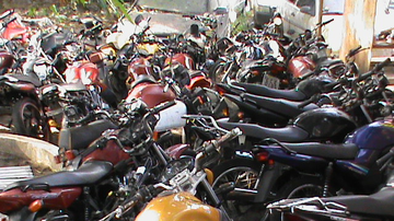 Imagem Polícia apreende 54 motos em Santo Estevão