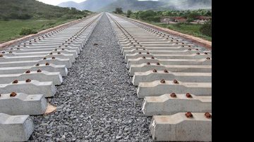 Imagem Demissão de 1,3 mil da Ferrovia Oeste-Leste contradiz ministro, diz sindicalista