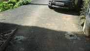 Imagem Marginais colocam barra de ferro para impedir passagem da PM em Salvador